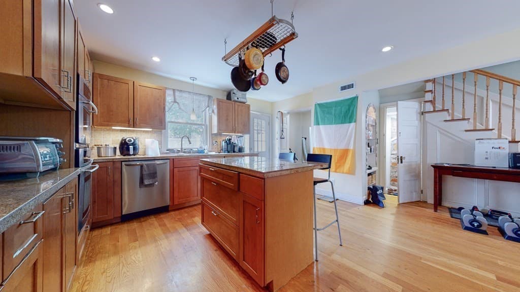 2 Ward Ct photo 4