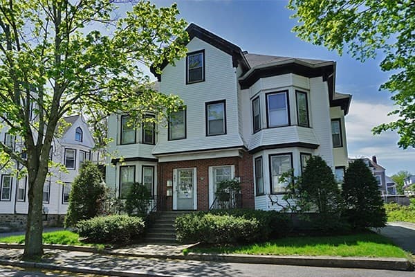 141 Brown St #2R