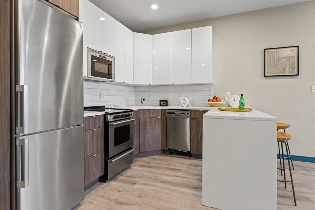 1258 Massachusetts Avenue #205