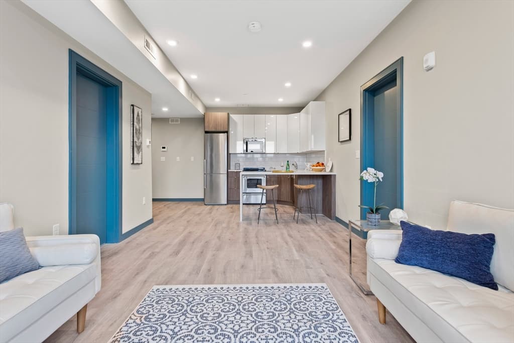 1258 Massachusetts Avenue #205 photo 4
