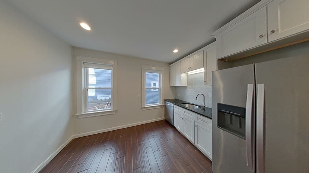15 Bayside Street #1