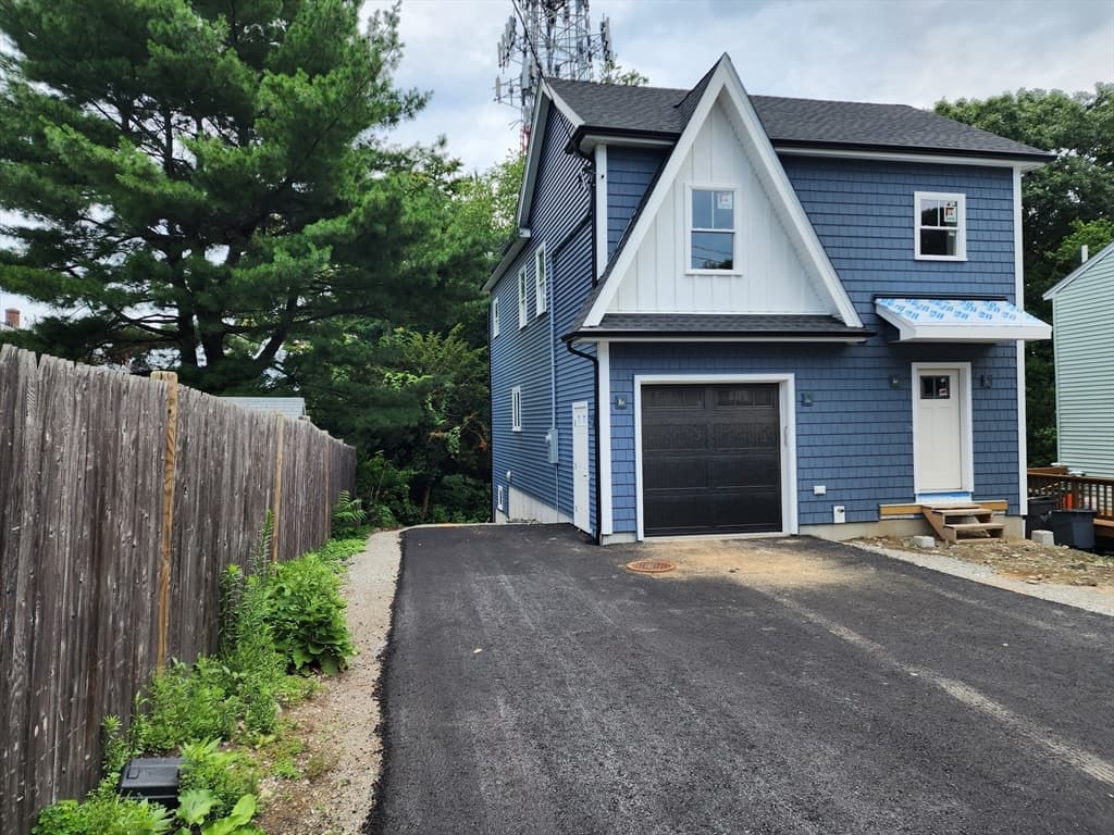 100 Trimount Ave.