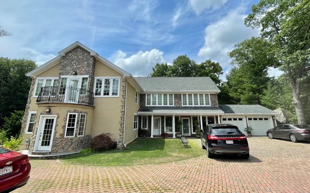 62 Golden Hills Rd photo 4