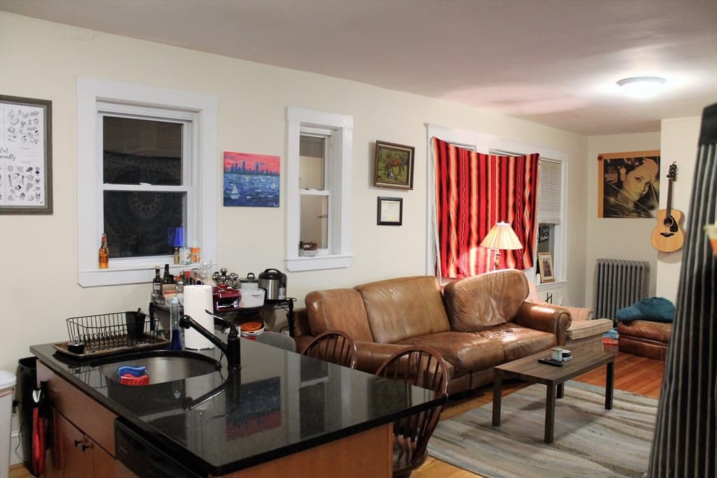 95 Hillside Street #2