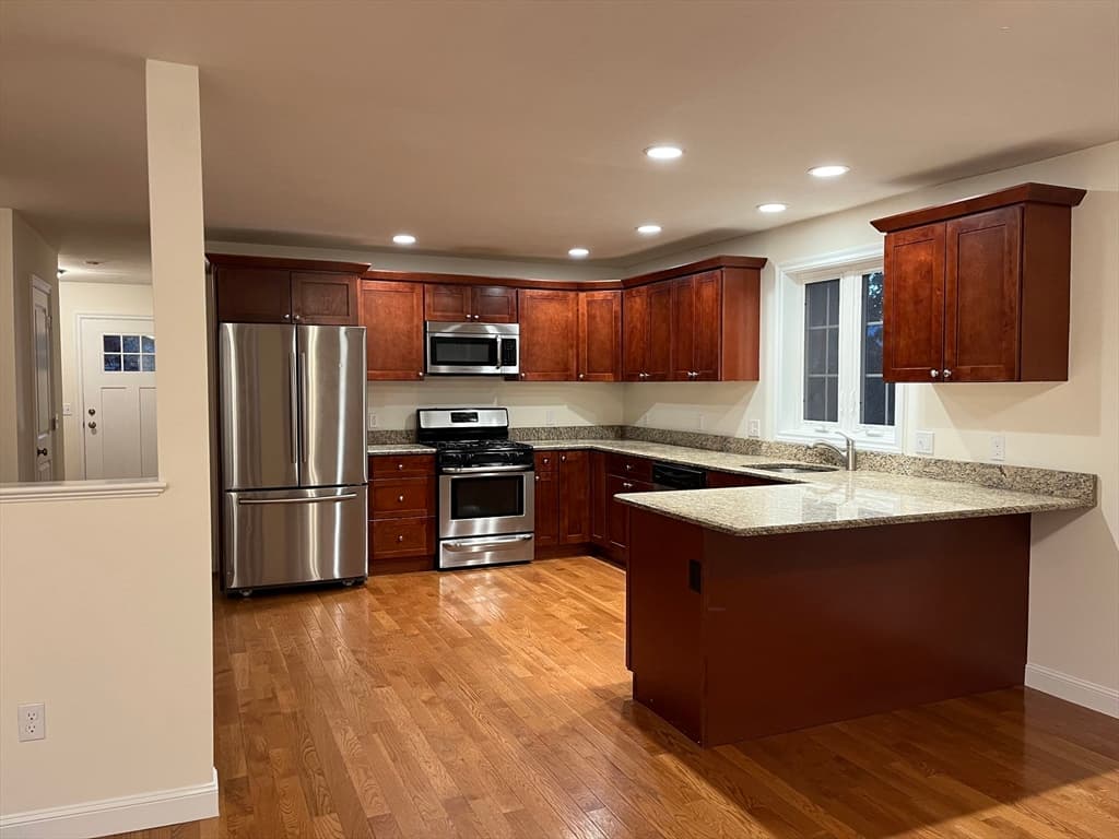 629 S Main St #629 photo 4