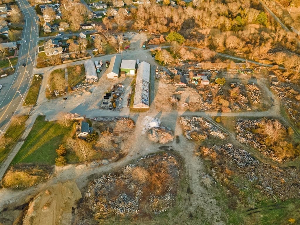 267 Huttleston Ave photo 5