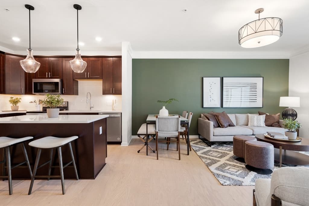 4 Winslow Lane #209