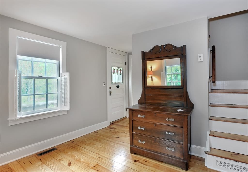 17 Billington St. photo 5