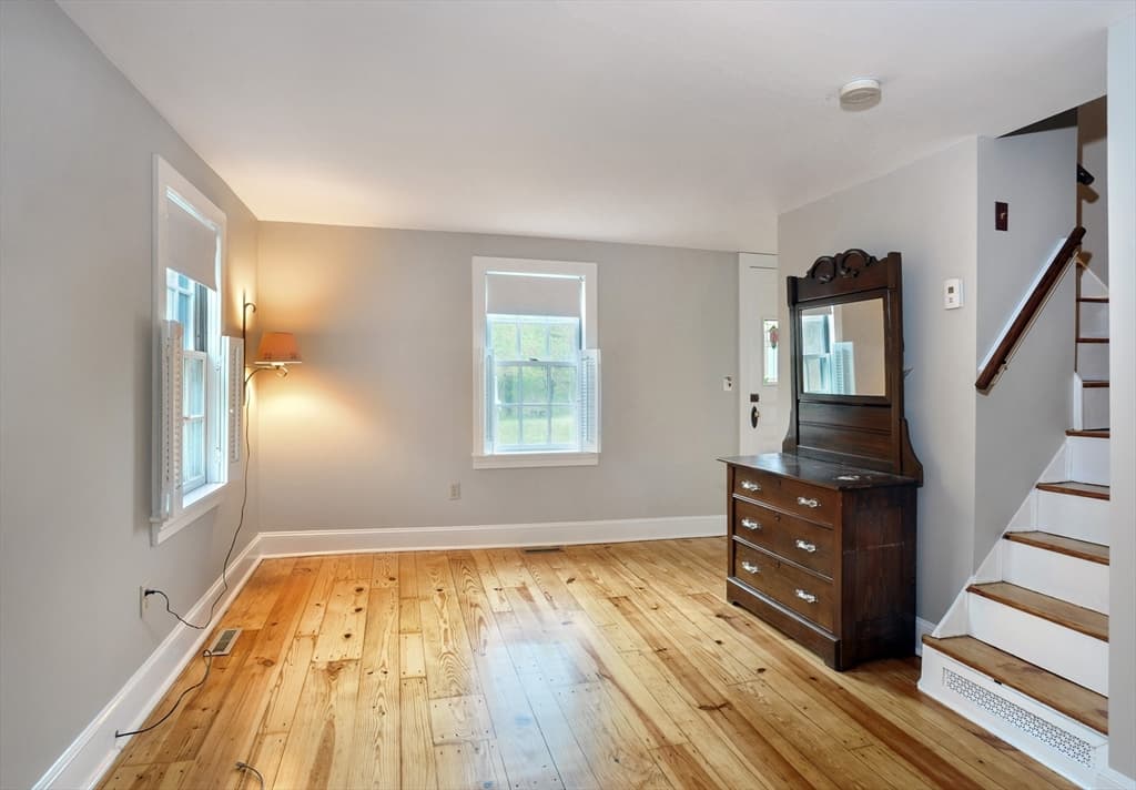 17 Billington St. photo 4