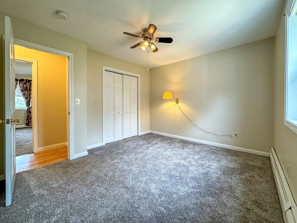 14 Clarence Dr photo 4