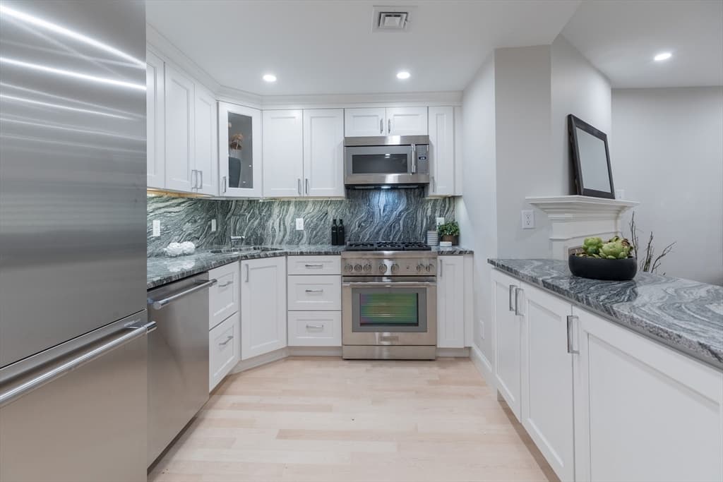 39 Worcester St #1
