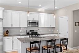 10 Clover Dr #10 photo 4