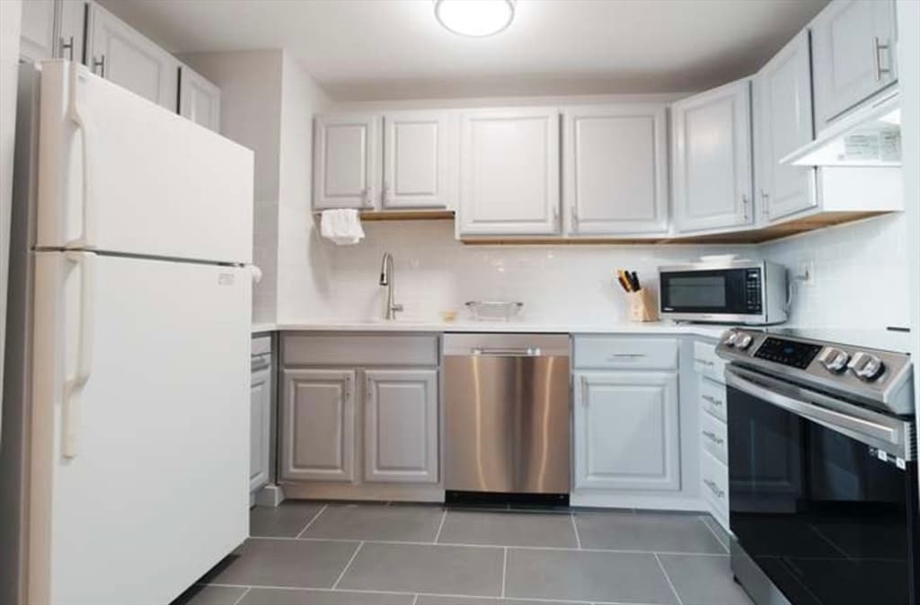 125 Trapelo Rd #36 photo 5