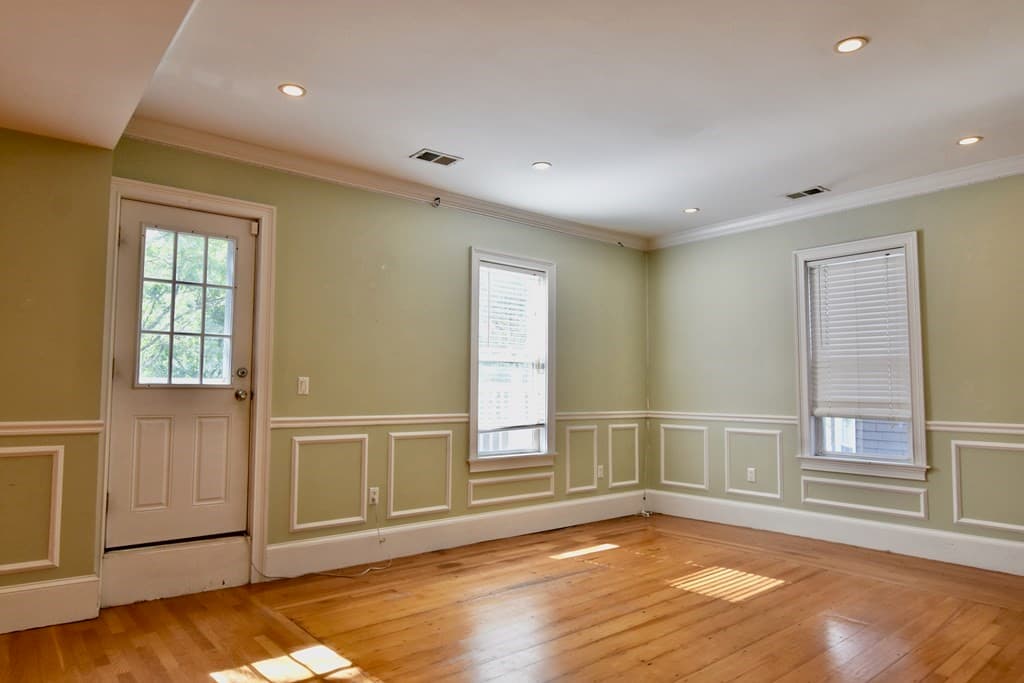 101 Sawyer Ave #2 photo 2