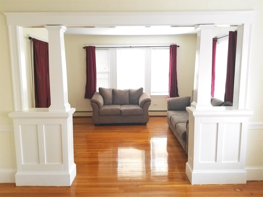 10 Farrell St #1 photo 3