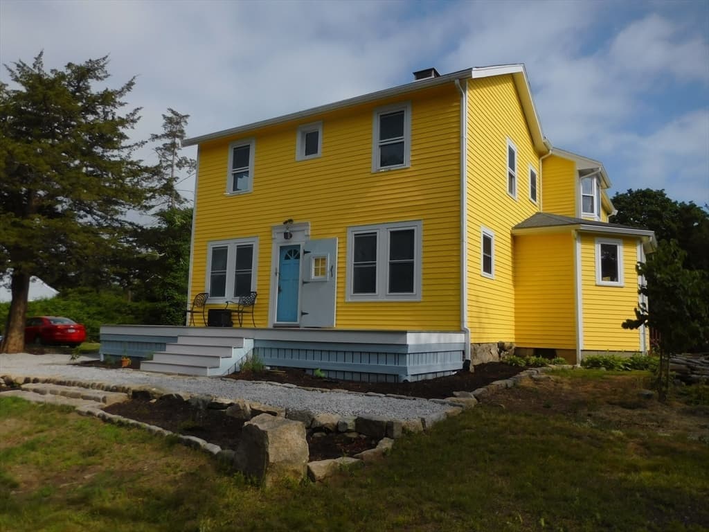 56 Canterbury St photo 2