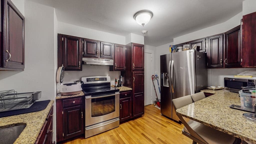 33 Westbourne Ter #3