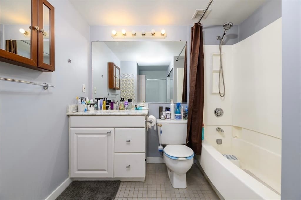 15 North Beacon St #514 photo 5