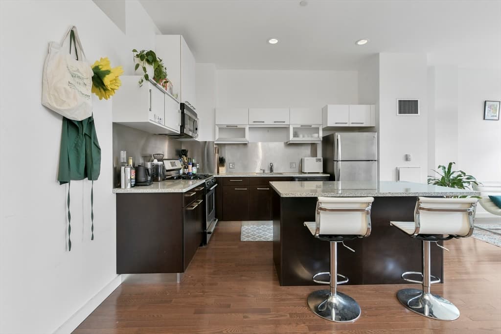88 Kingston Street #6C photo 2