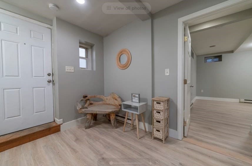 546 Ashmont St #1 photo 2
