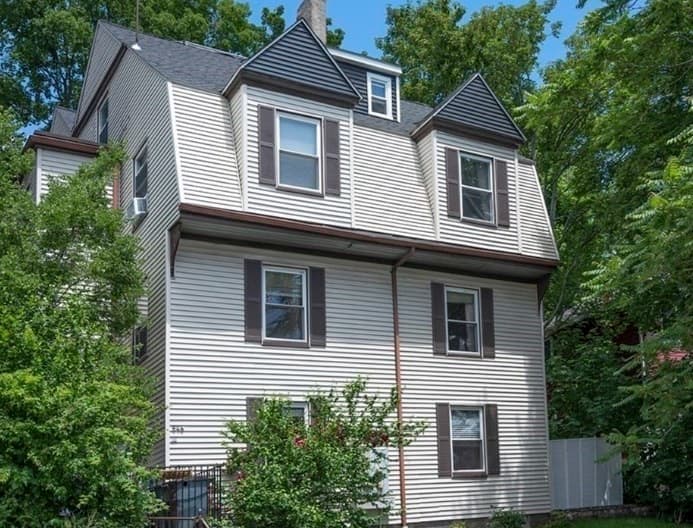 546 Ashmont St #1