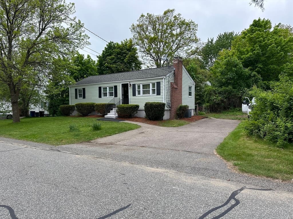 7 Scannell Rd