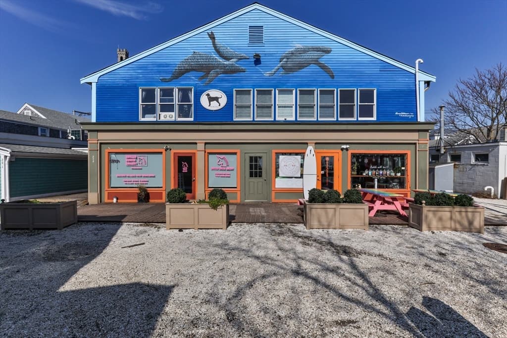 293 Commercial Street ##6