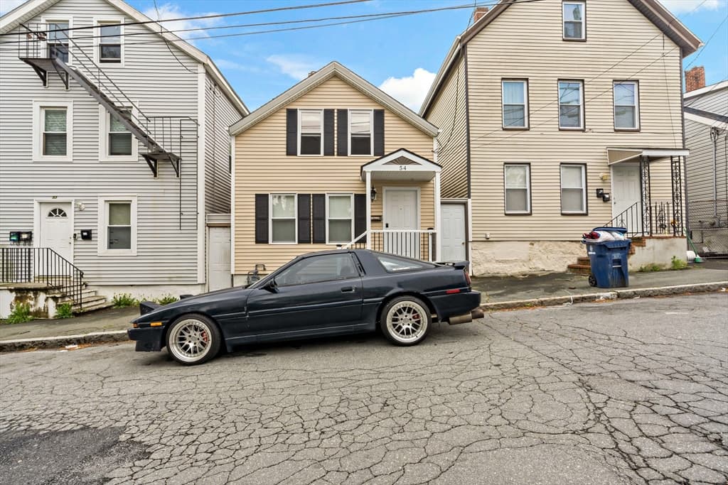 54 Hazard St photo 2