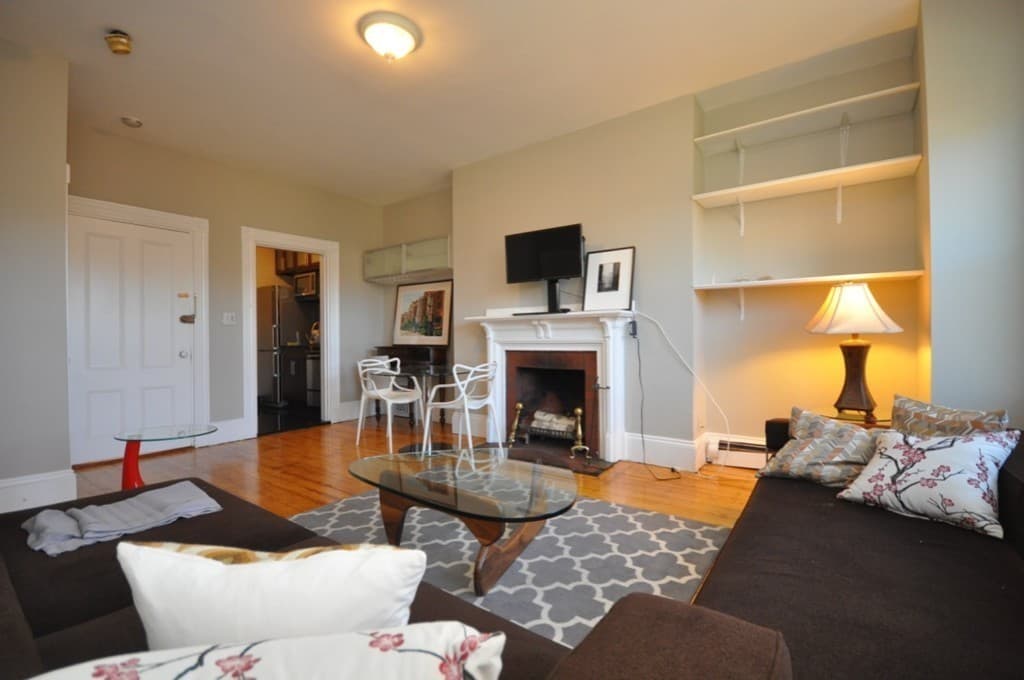 218 Newbury Street #4 photo 3