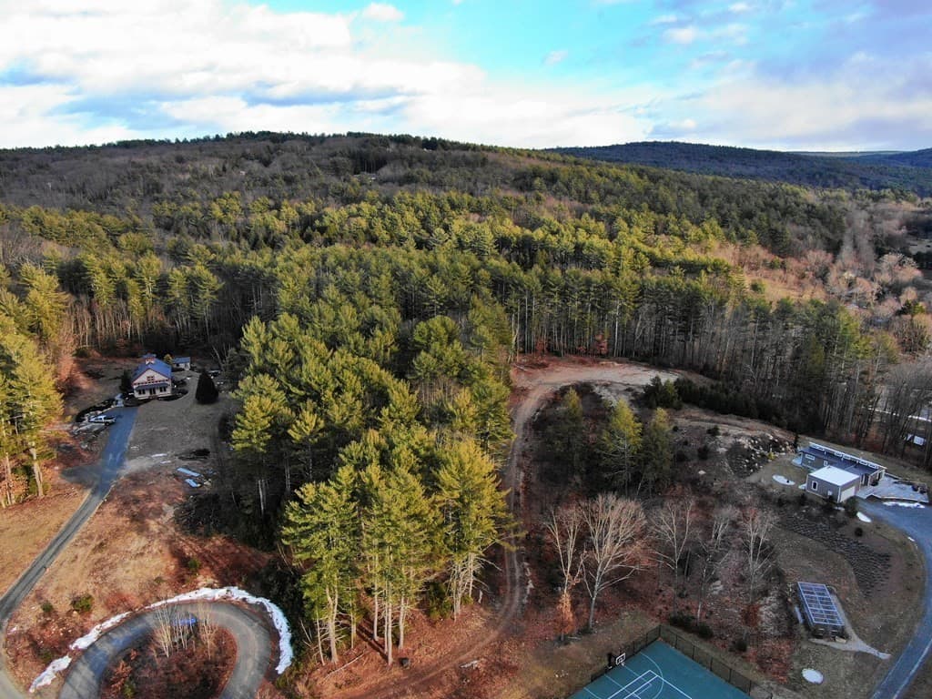 10 Hannabrooke Dr photo 3