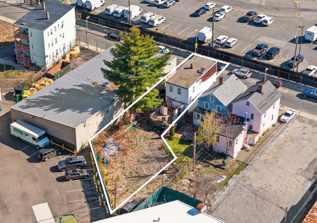 311 Norfolk #Ave photo 3