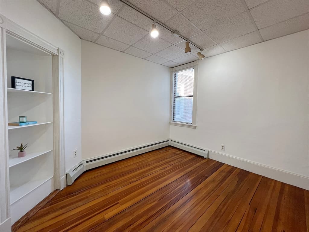 223 Paris Street #3 photo 4