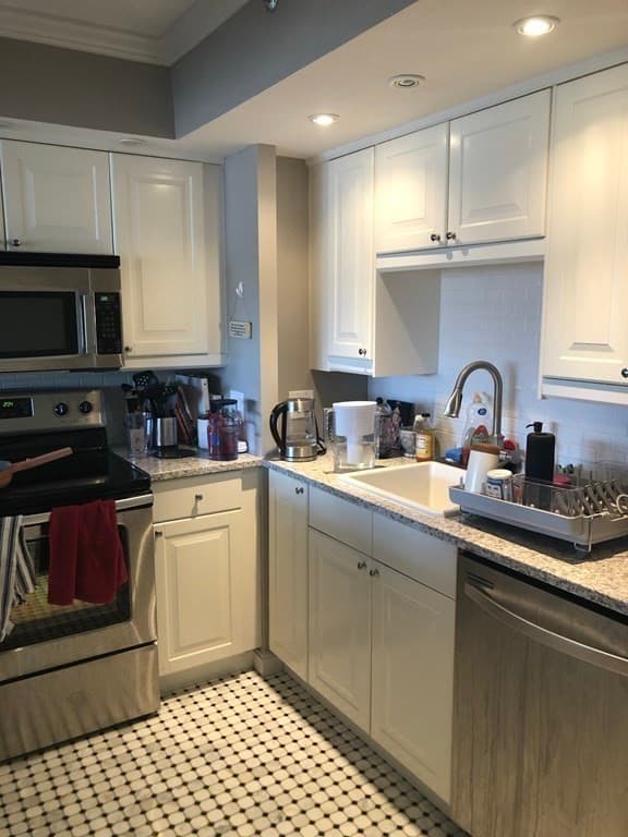 1731 Beacon St #520 photo 3
