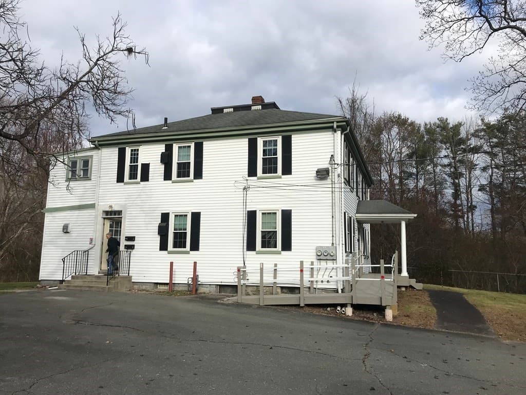 176 Plymouth St #1