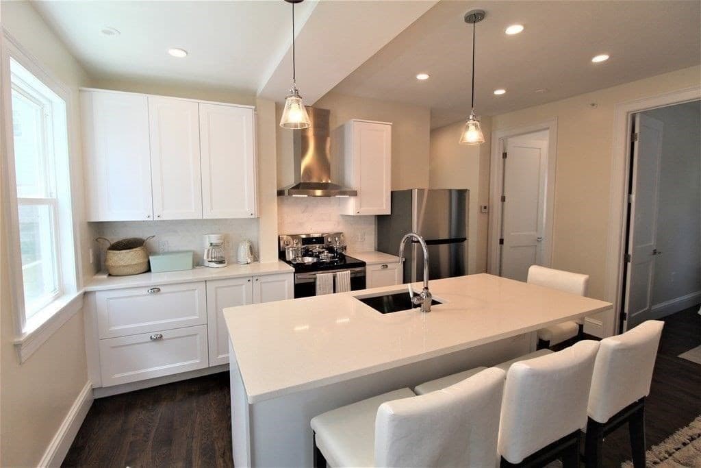 35 Foster St #1 photo 3