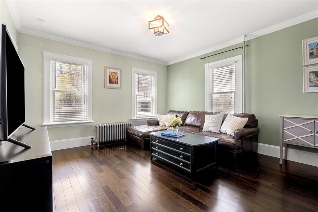 113 Edinboro Street photo 3