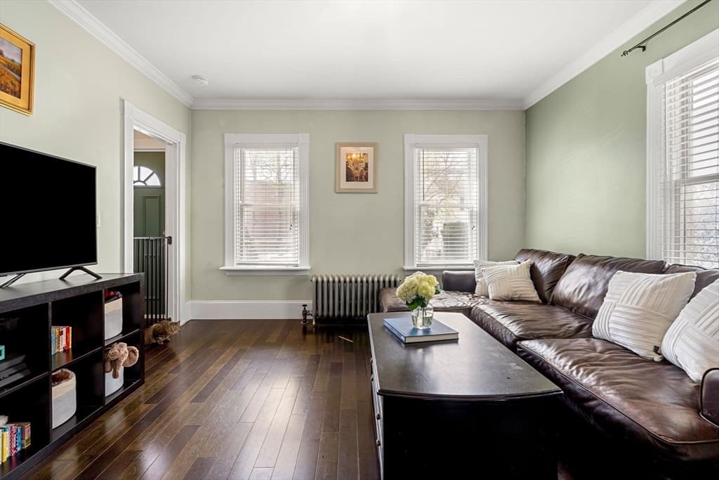 113 Edinboro Street photo 5