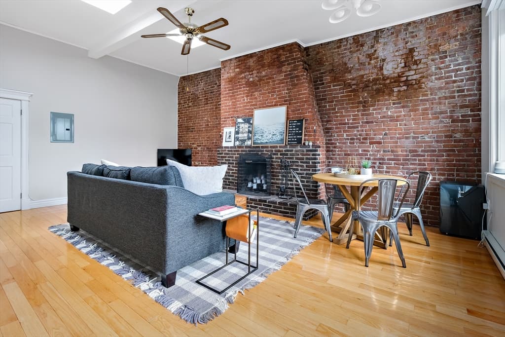 127 Marlborough St #5 photo 3