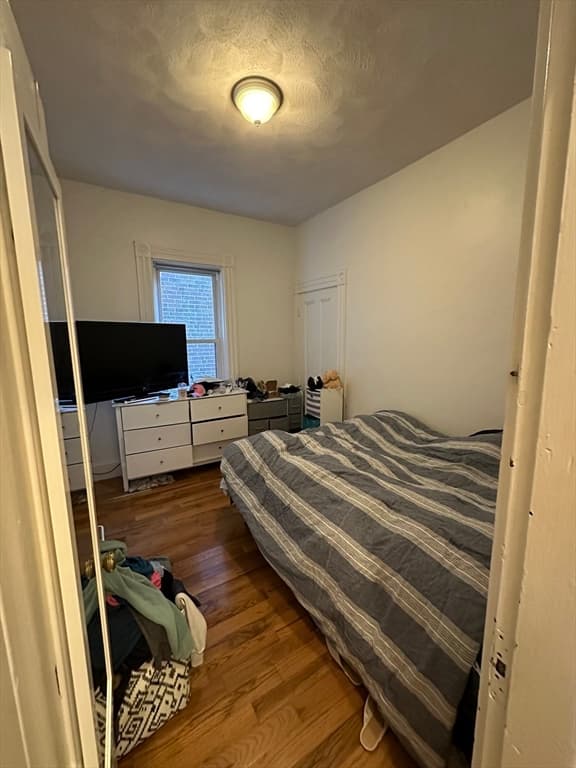 647 East 3rd St #1 photo 5
