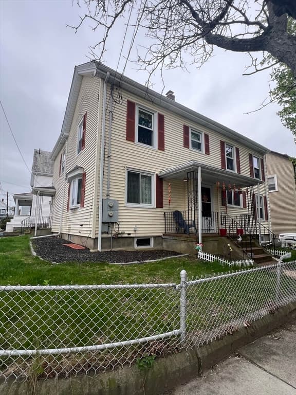 34 Clinton St #1