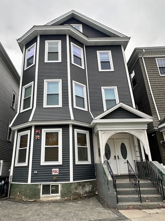 141-143 Howard Ave #2
