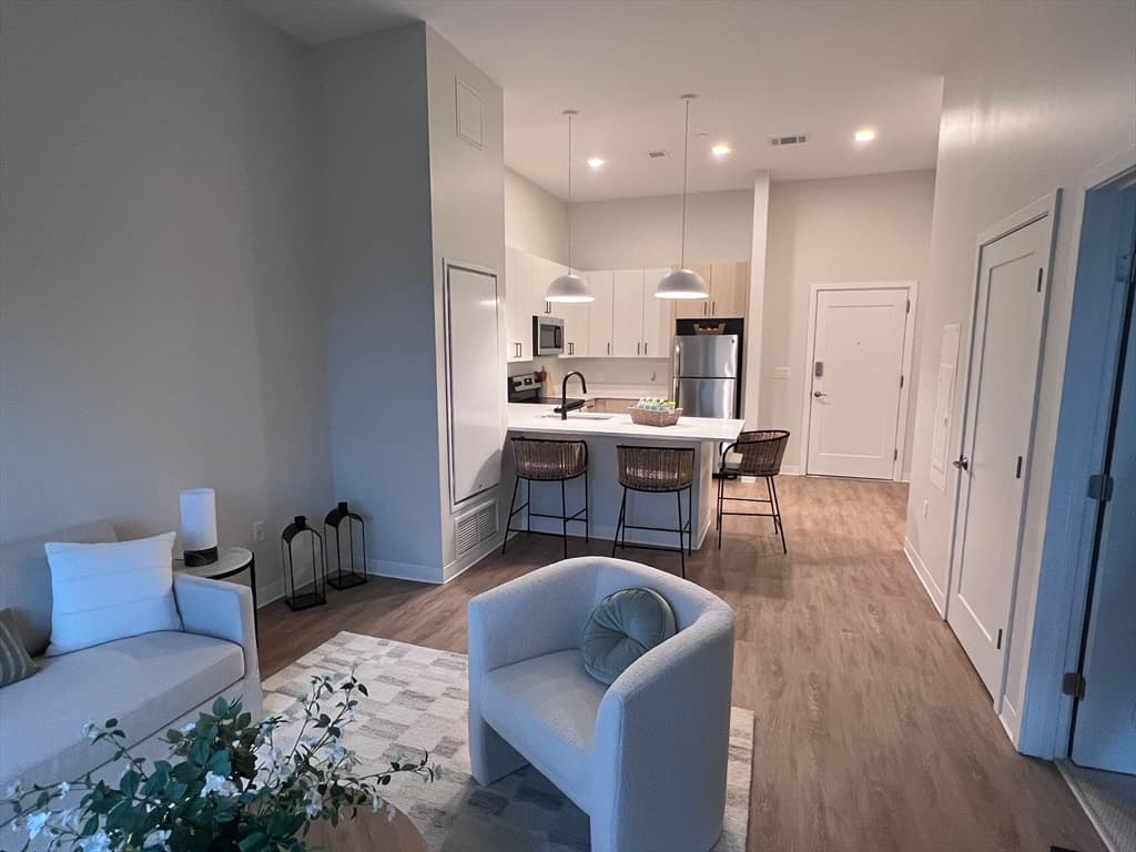 289 Walk Hill St #125 photo 2