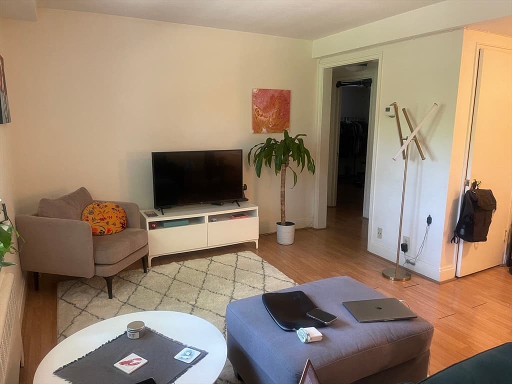 5 Charlesbank Rd #2