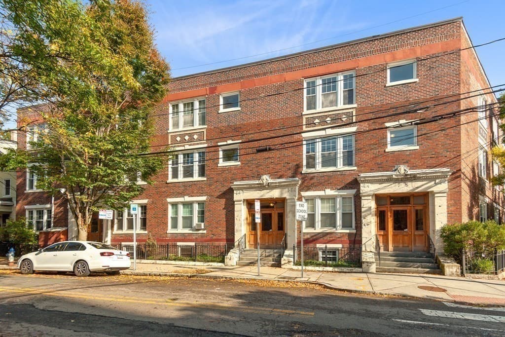 268 Windsor #4