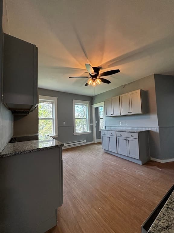 217 Beacon St #3 photo 2
