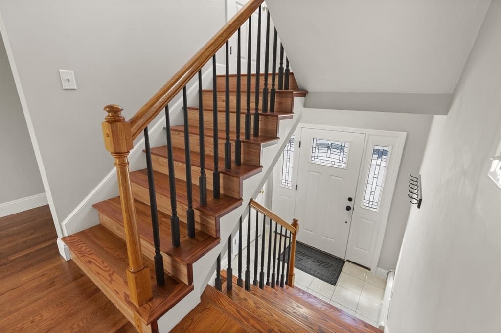 50 Orient St photo 4