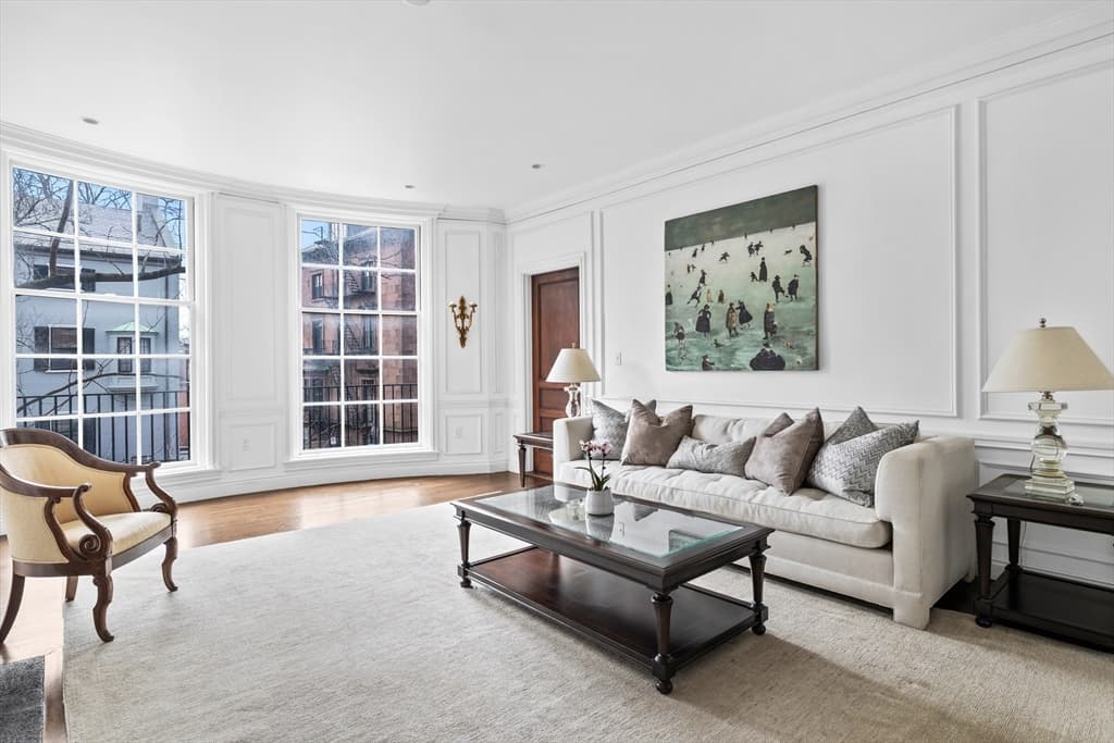 61 Mount Vernon St #B photo 3