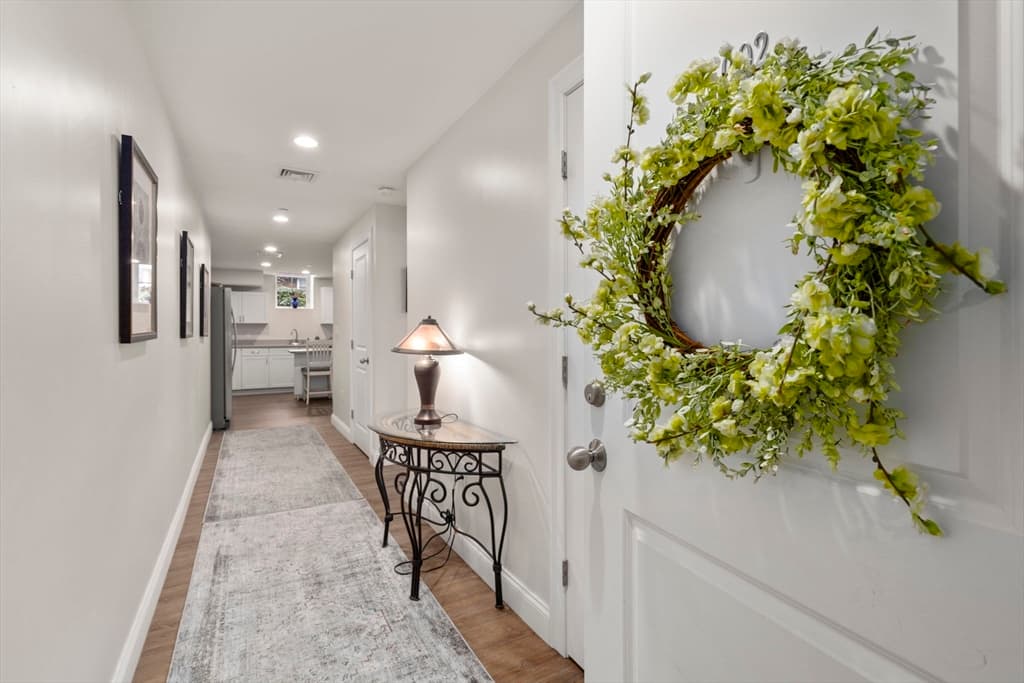 278 Court St #2