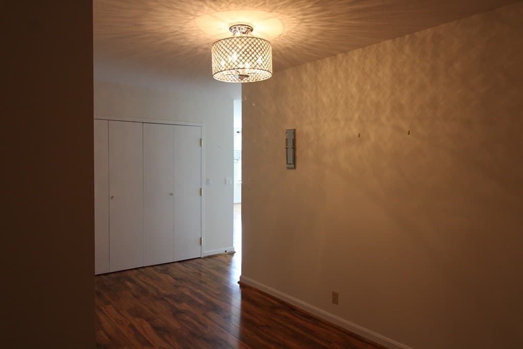 85 East India Row #12F photo 2