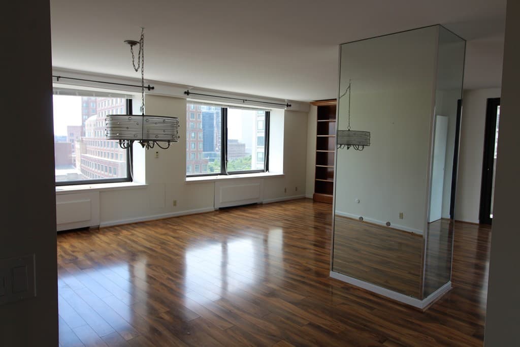85 East India Row #12F